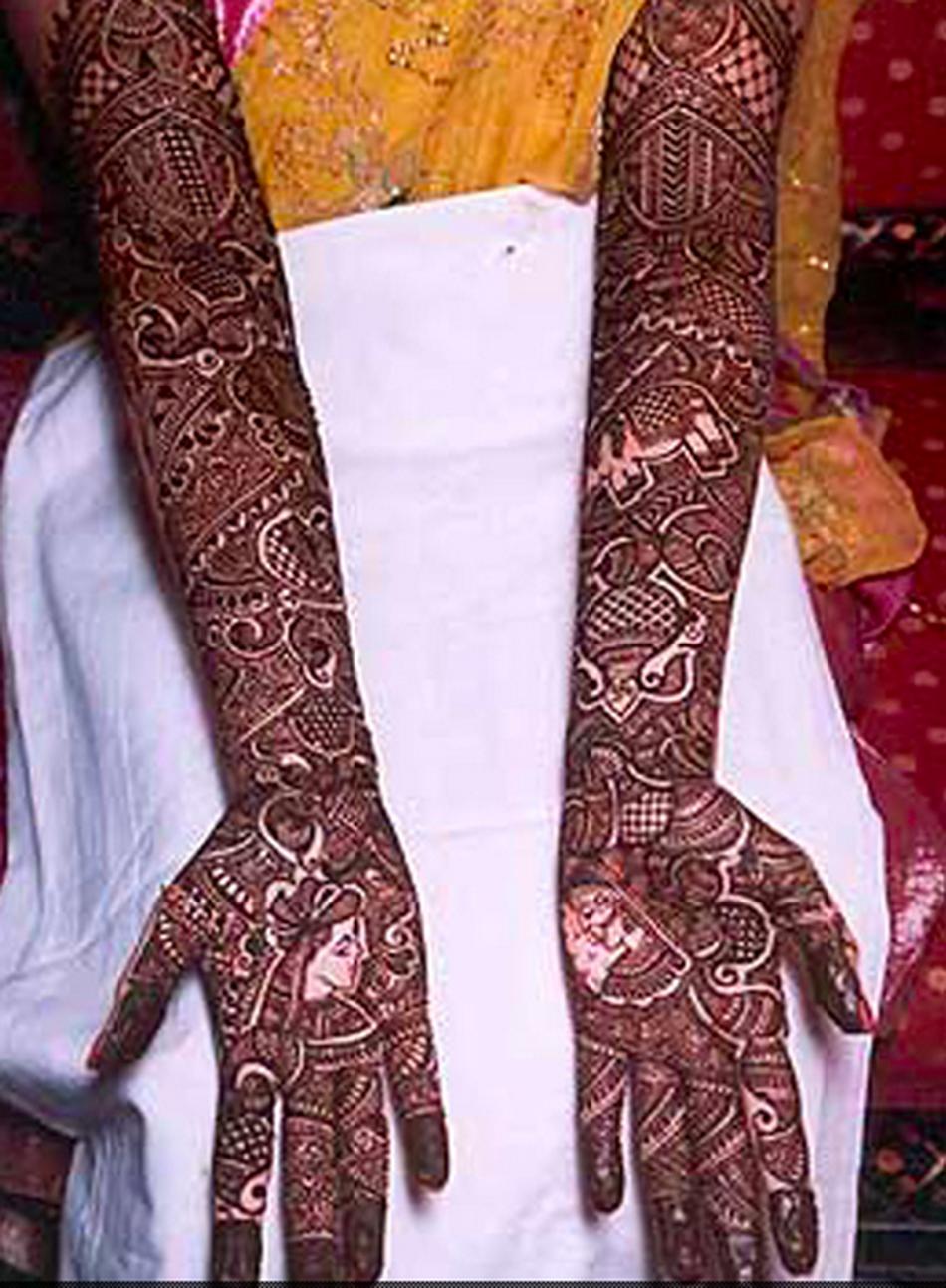 Deepak Mehandi Artists in Dadar West,Mumbai - Best Mehendi Artists in  Mumbai - Justdial