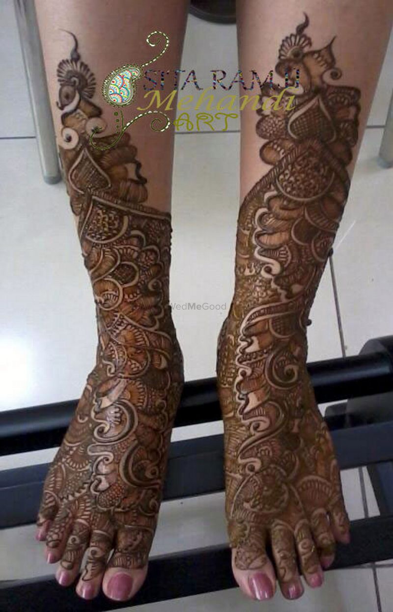 Beautiful Mehndi Design By Saba Beauty Parlor - Latest Mehndi Designs